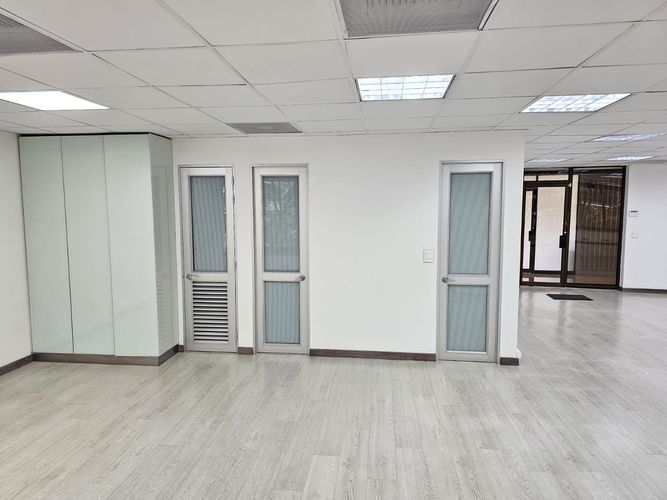 Oficina en arriendo en Manila, Medellín, 106 m² · foto 4 de 10