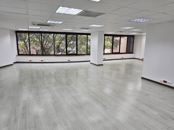 Oficina en arriendo en Manila, Medellín, 106 m² · foto 7 de 10