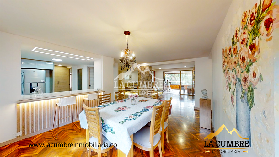 Apartamento de 3 alcobas en arriendo en El Tesoro, Medellín, 240 m² · foto 2 de 17