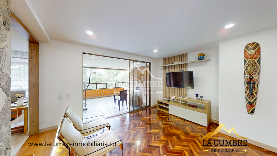 Apartamento de 3 alcobas en arriendo en El Tesoro, Medellín, 240 m² · foto 4 de 17