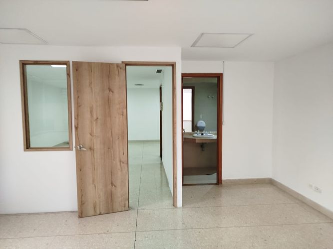 Oficina en venta en La Florida, Medellín, 64 m² · foto 7 de 17