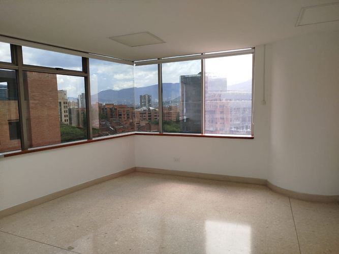 Oficina en venta en La Florida, Medellín, 64 m² · foto 8 de 17