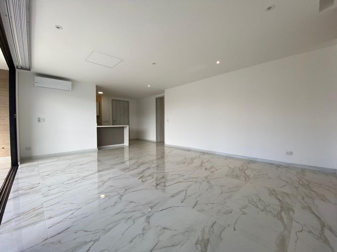 Apartamento de 3 alcobas en arriendo en Castropol, Medellín, 115 m² · foto 8 de 15