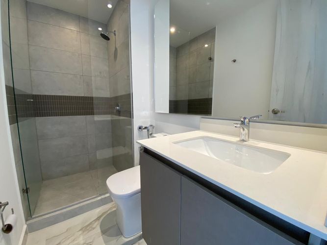 Apartamento de 3 alcobas en arriendo en Castropol, Medellín, 115 m² · foto 9 de 15