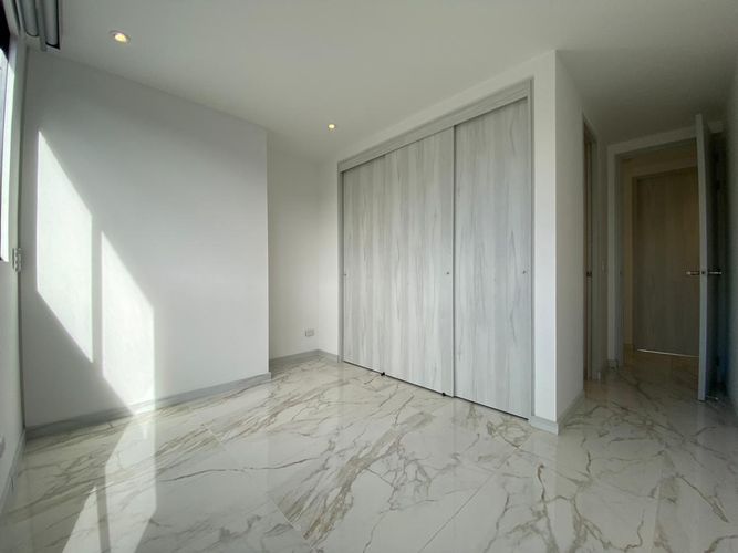 Apartamento de 3 alcobas en arriendo en Castropol, Medellín, 115 m² · foto 11 de 15