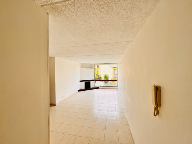 Apartamento de 3 alcobas en arriendo en Laura Vicuña, Chía, 70 m² · foto 3 de 24