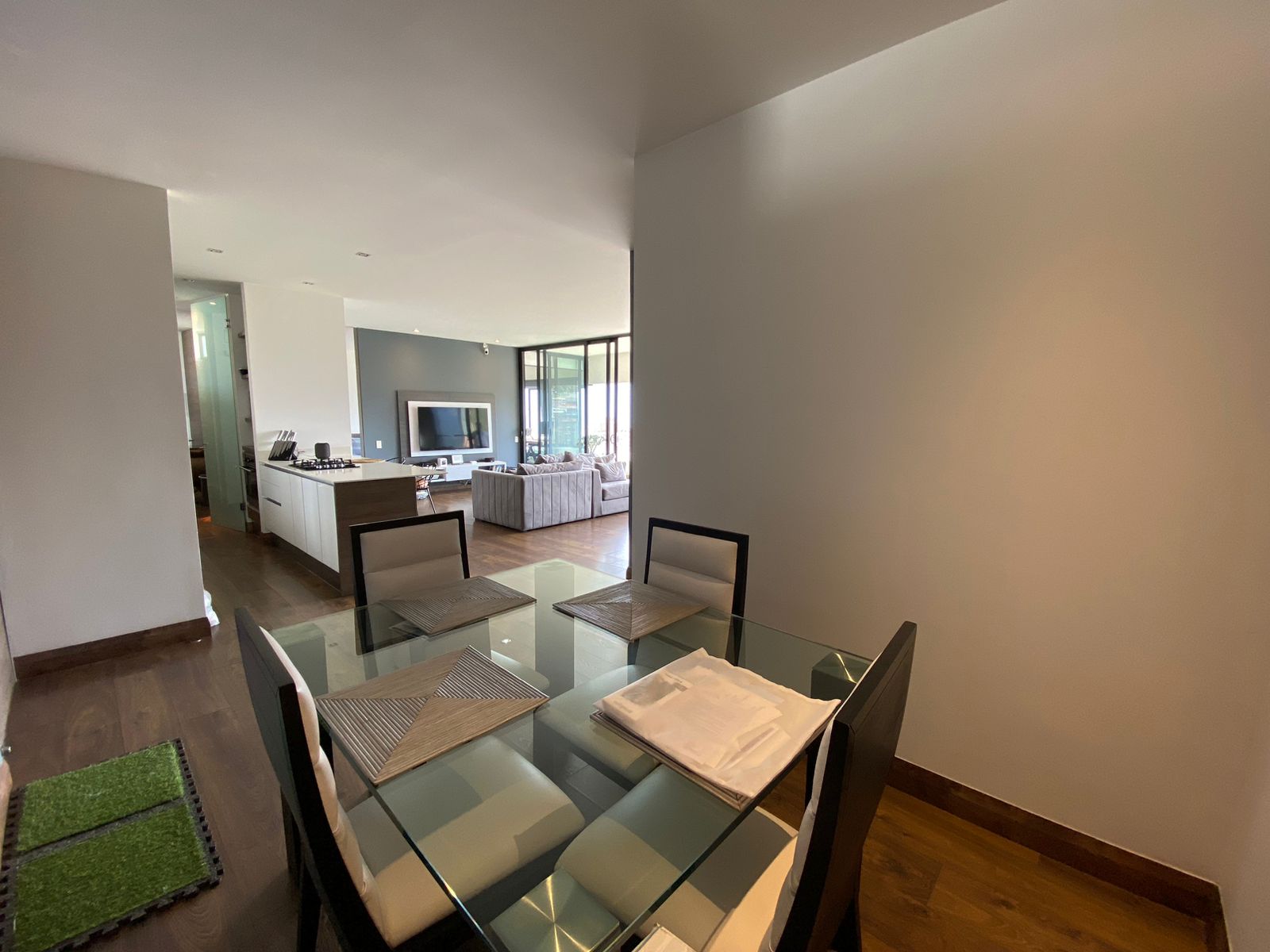 Apartamento en arriendo en San Lucas, Medellín · foto 4 de 18