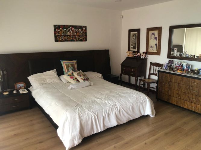 Apartamento de 3 alcobas en arriendo en La Florida, Medellín, 208 m² · foto 8 de 8