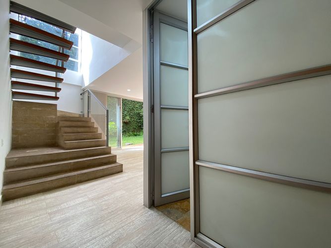 Casa de 3 alcobas en arriendo en Los Balsos No.2, Medellín, 220 m² · foto 3 de 17