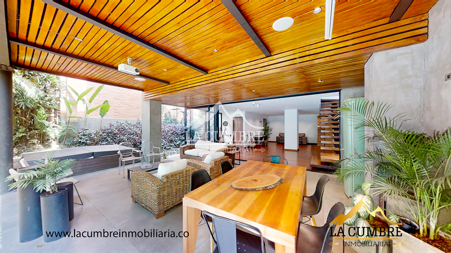 Casa de 3 alcobas en venta en San Lucas, Medellín, 310 m² · foto 10 de 21