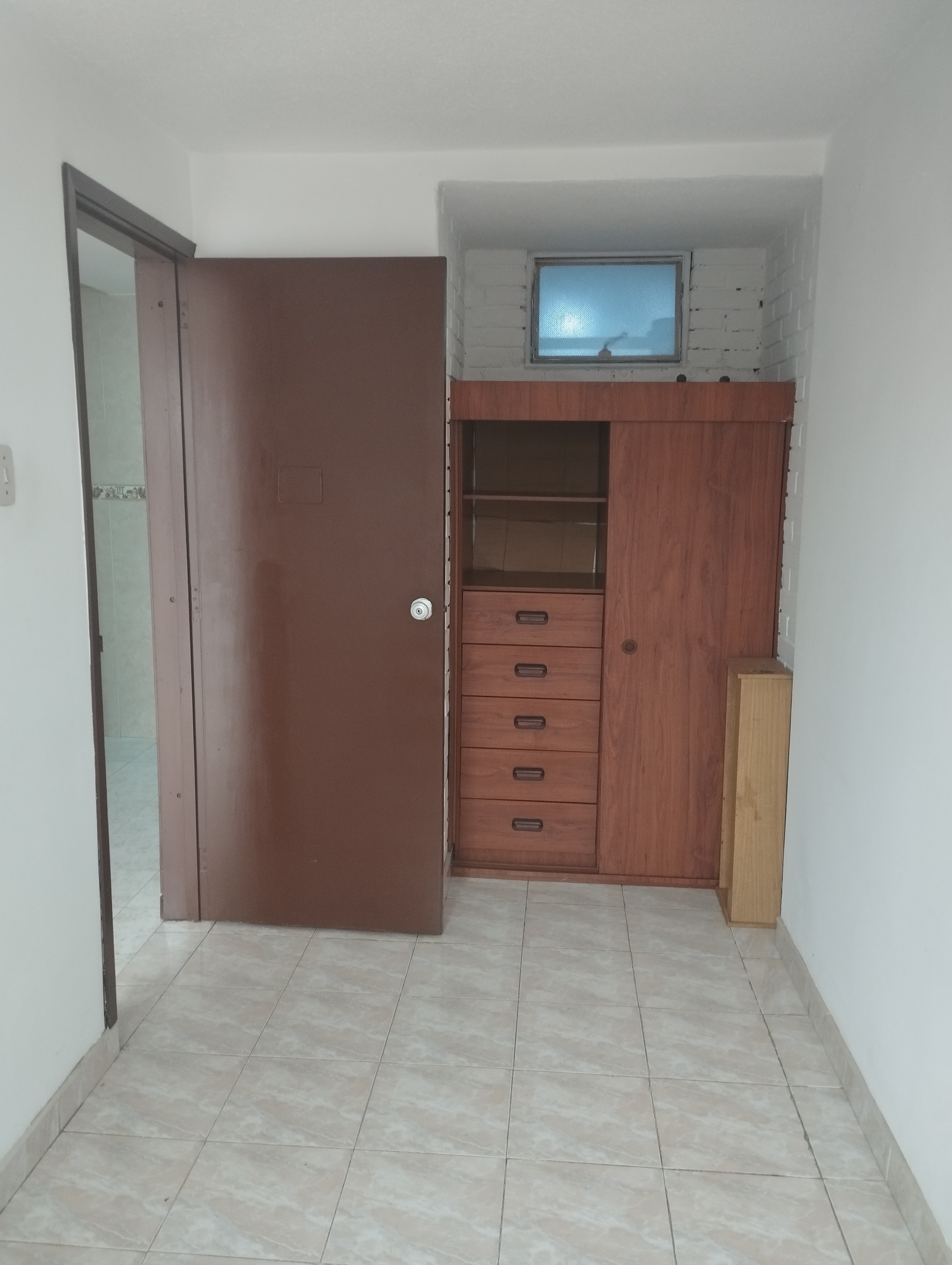 Casa en venta en Zarzamora, Bogotá · foto 2 de 24