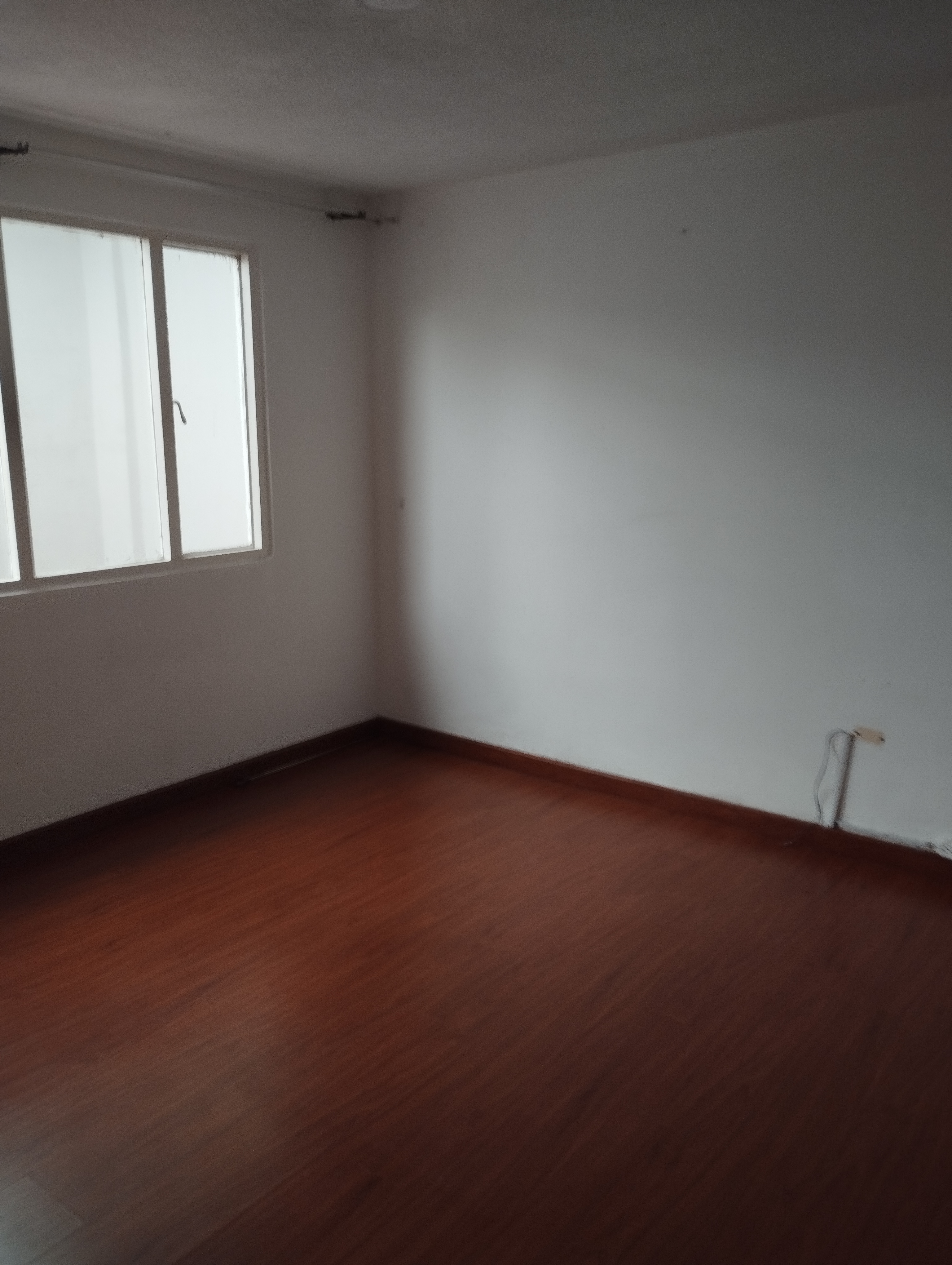 Casa en venta en Zarzamora, Bogotá · foto 8 de 24