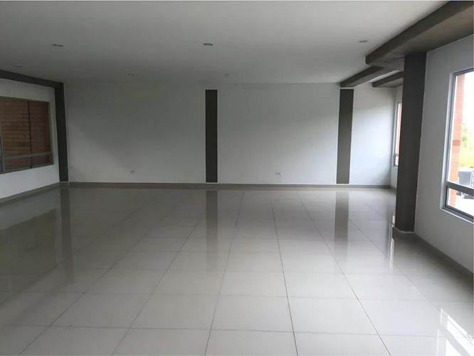 Bodega en arriendo en Sector Centro, Tocancipá, 1750 m² · foto 6 de 9