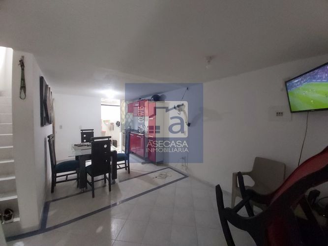 Casa de 5 alcobas en venta en Prados Del Mutis, Bucaramanga, 95 m² · foto 9 de 24