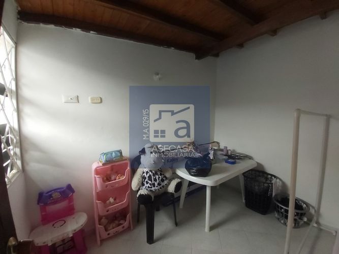 Casa de 5 alcobas en venta en Prados Del Mutis, Bucaramanga, 95 m² · foto 13 de 24