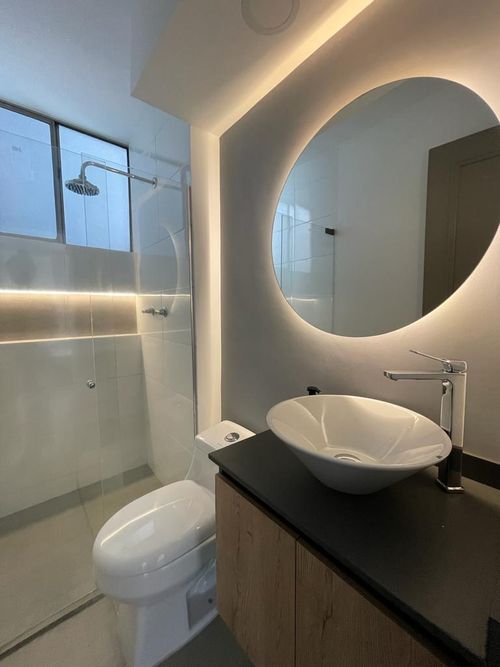 Apartamento de 3 alcobas en arriendo en Los Balsos, Medellín, 86 m² · foto 8 de 9