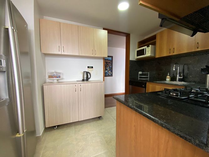 Apartamento de 2 alcobas en arriendo en Los Balsos, Medellín, 120 m² · foto 6 de 19