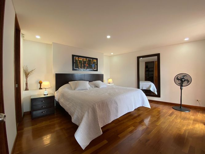 Apartamento de 2 alcobas en arriendo en Los Balsos, Medellín, 120 m² · foto 8 de 19