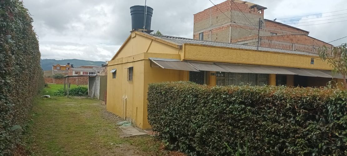 Lote en venta en Santa Cruz, Cajicá, 1600 m² · foto 2 de 15