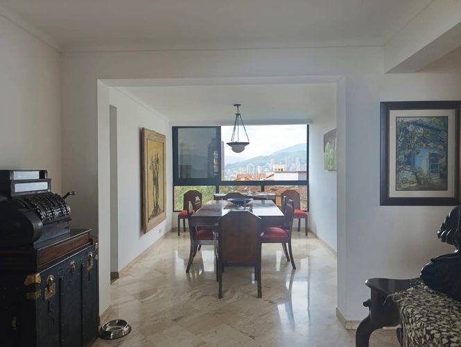 Apartamento de 3 alcobas en arriendo en Los Balsos, Medellín, 170 m² · foto 5 de 19