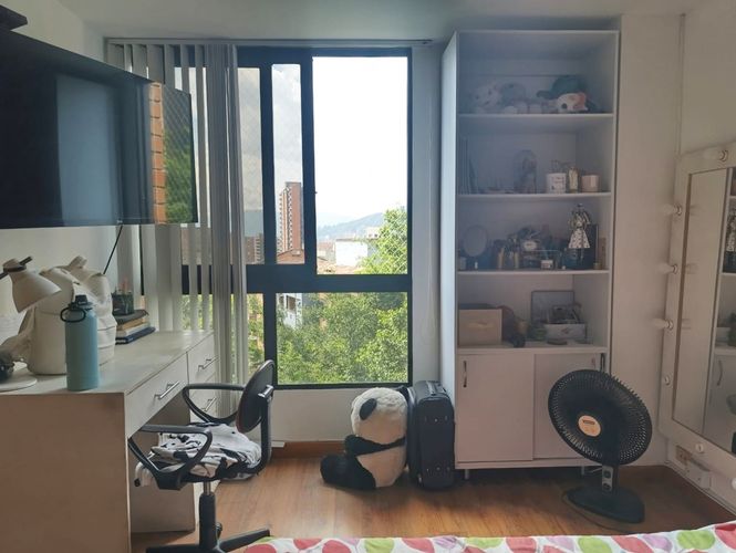 Apartamento de 3 alcobas en arriendo en Los Balsos, Medellín, 170 m² · foto 10 de 19