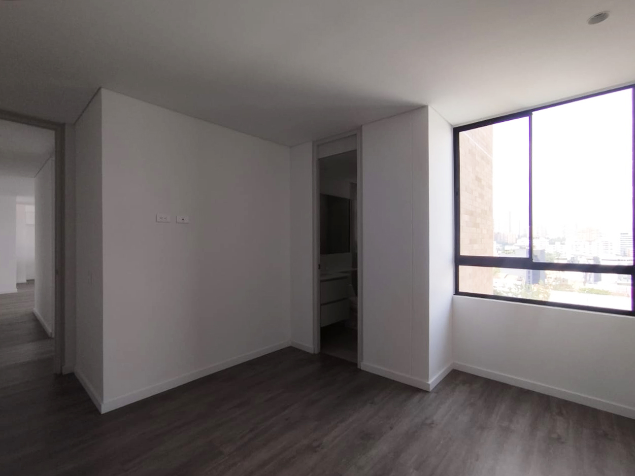 Apartamento en arriendo en Lalinde, Medellín · foto 12 de 17