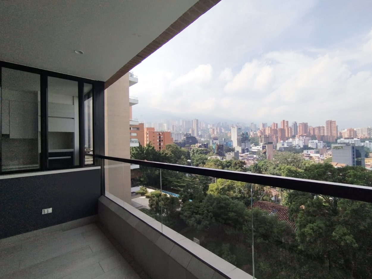 Apartamento en arriendo en Lalinde, Medellín · foto 17 de 17