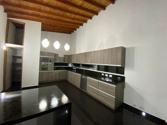 Finca en arriendo en Llano Grande, Rionegro, 350 m² · foto 10 de 19