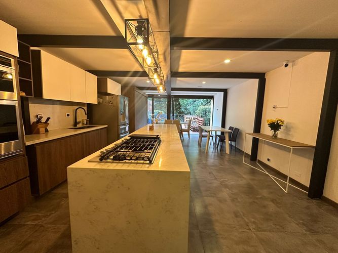 Casa de 3 alcobas en venta en Cumbres, Envigado, 186 m² · foto 5 de 15