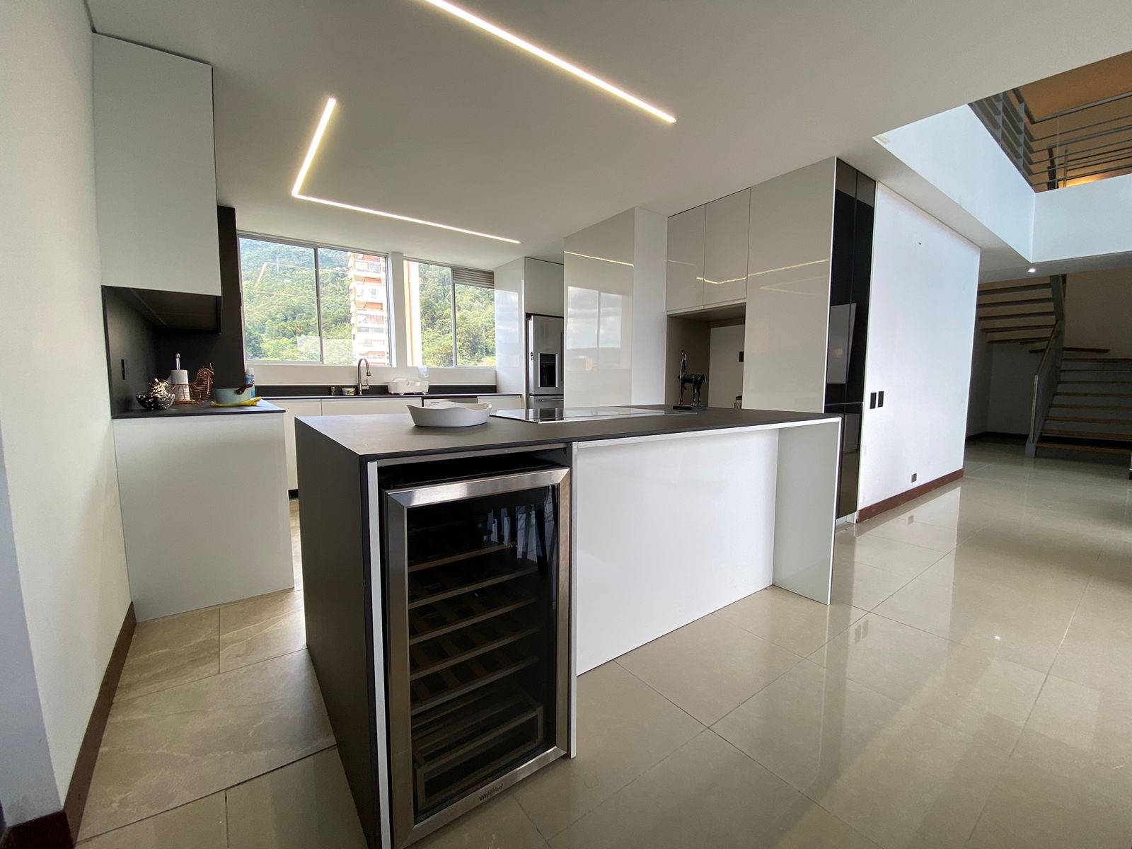 Apartamento en arriendo en El Tesoro, Medellín · foto 8 de 23