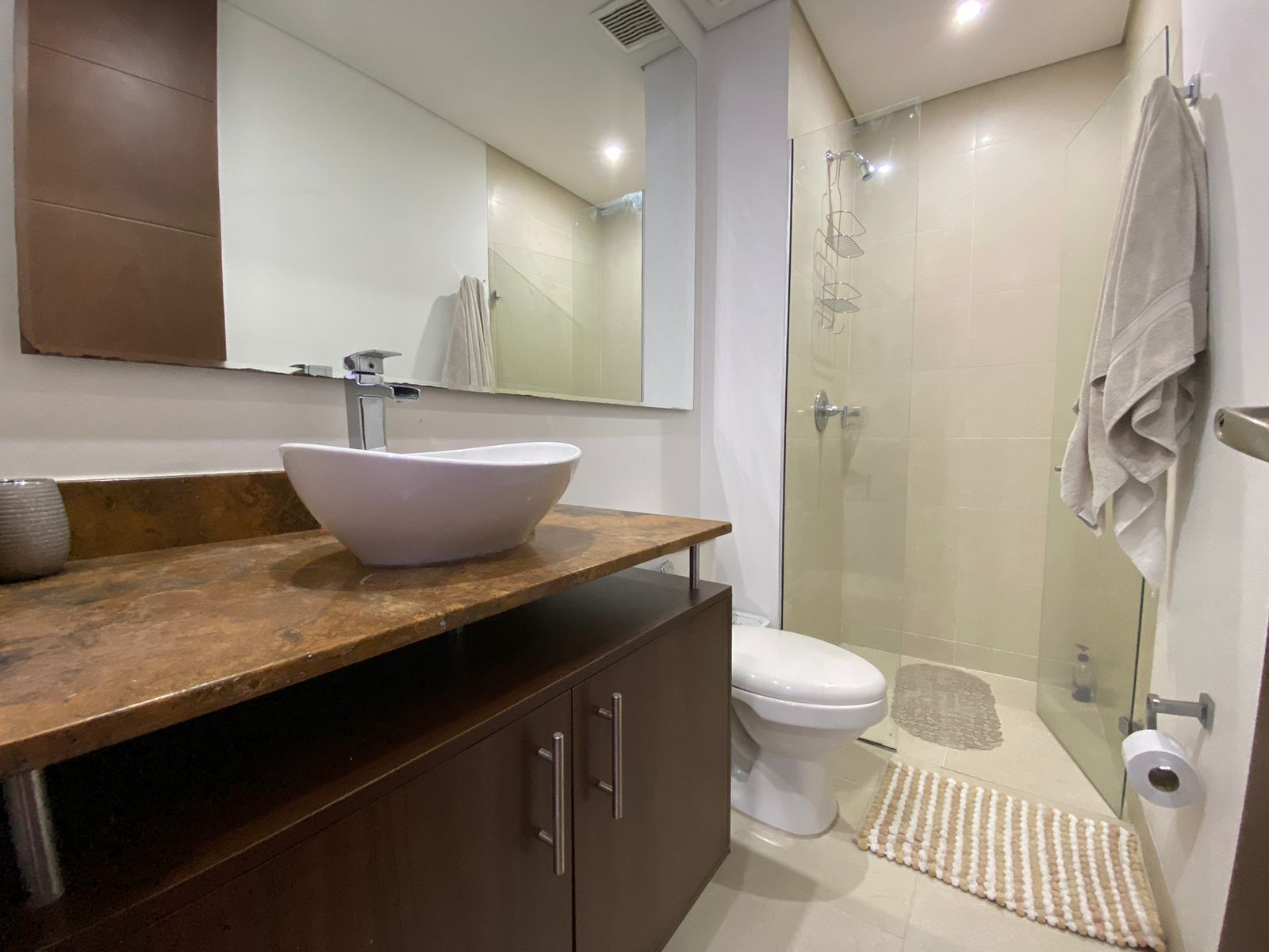 Apartamento en arriendo en El Tesoro, Medellín · foto 9 de 23
