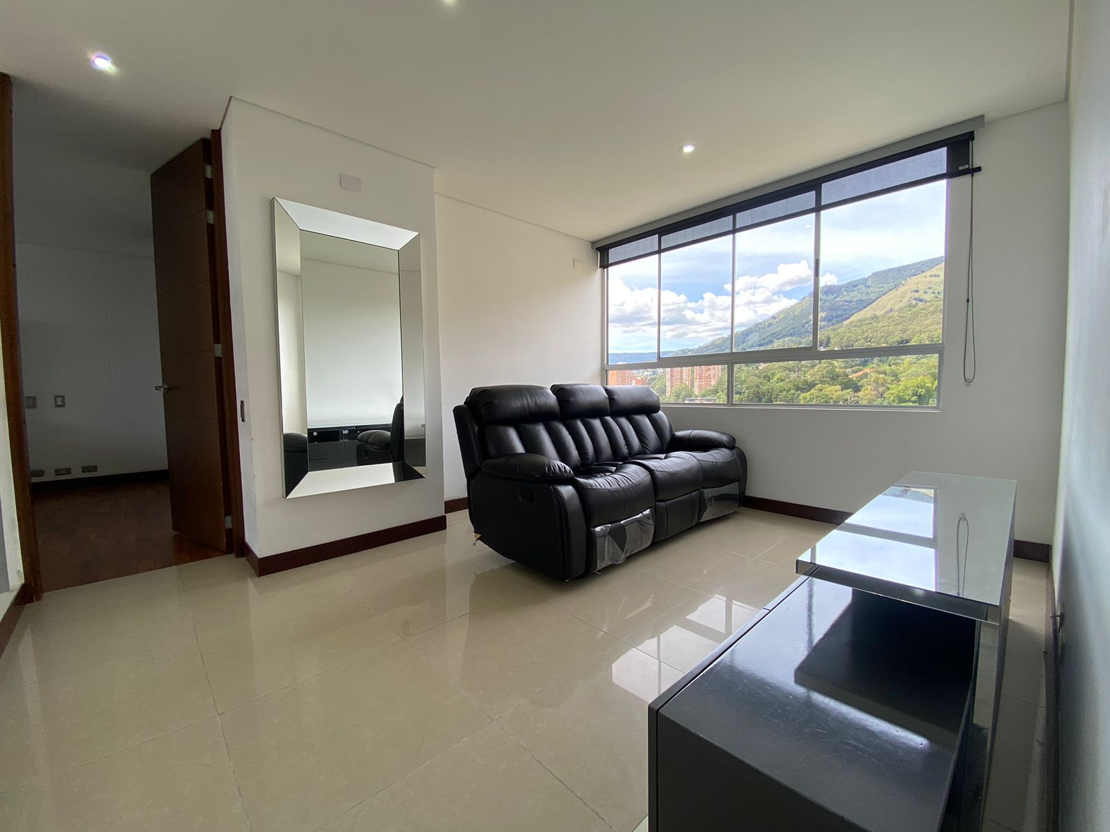 Apartamento en arriendo en El Tesoro, Medellín · foto 15 de 23