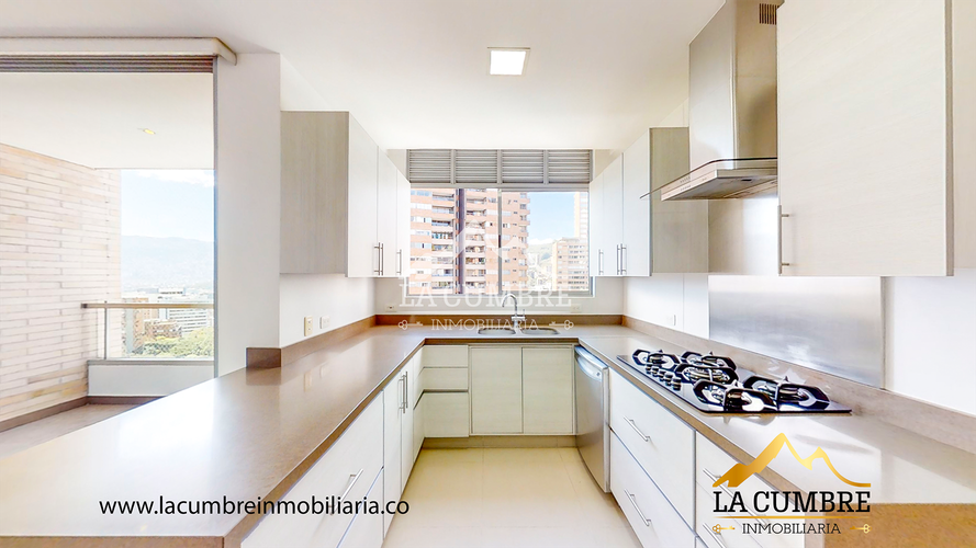 Apartamento de 3 alcobas en venta en La Florida, Medellín, 190 m² · foto 7 de 15