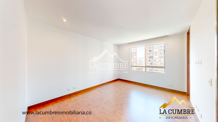 Apartamento de 3 alcobas en venta en La Florida, Medellín, 190 m² · foto 10 de 15