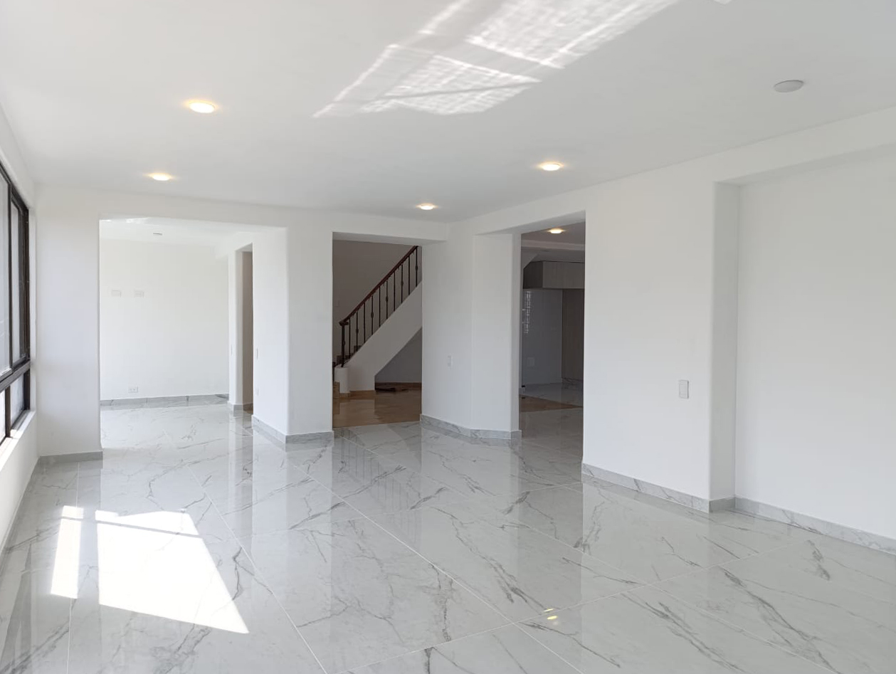 Apartamento en arriendo en El Tesoro, Medellín · foto 5 de 17