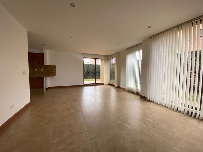 Casa de 4 alcobas en venta en Vereda La Balsa, Chía, 290 m² · foto 7 de 24
