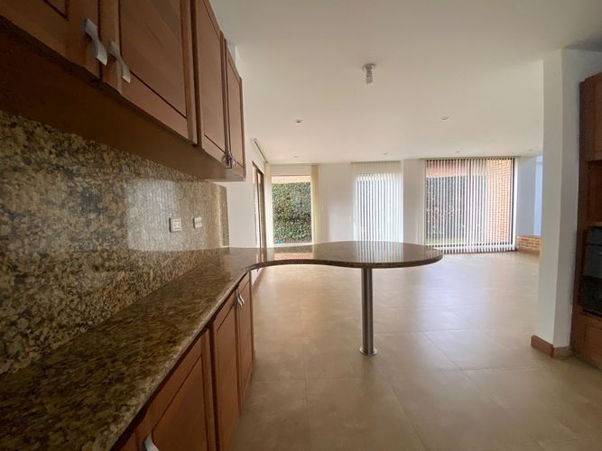 Casa de 4 alcobas en venta en Vereda La Balsa, Chía, 290 m² · foto 11 de 24