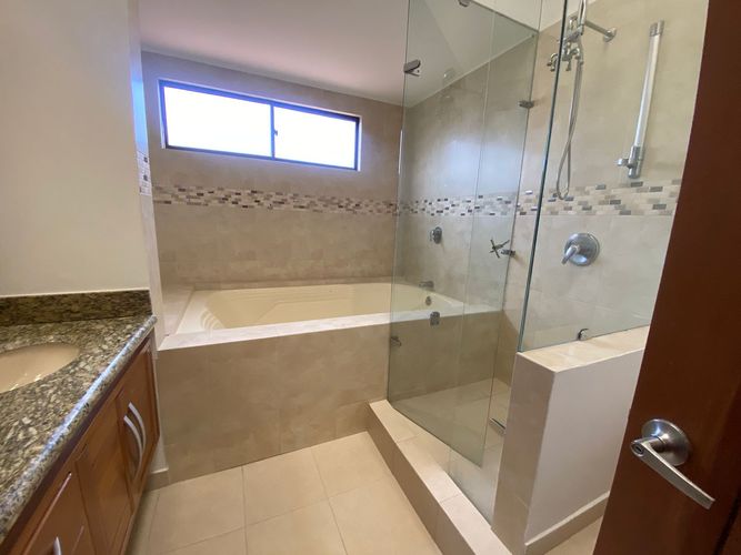 Casa de 4 alcobas en venta en Vereda La Balsa, Chía, 290 m² · foto 18 de 24