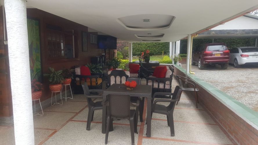 Casa de 6 alcobas en venta en Puerto Espejo, Armenia, 450 m² · foto 17 de 21