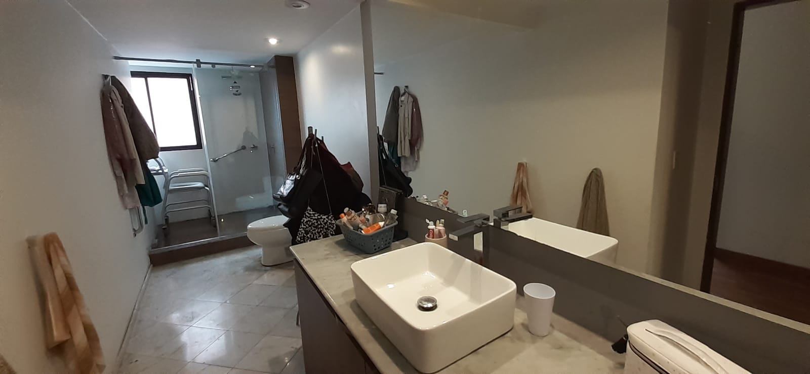 Apartamento en venta en Los Rosales, Bogotá · foto 2 de 24