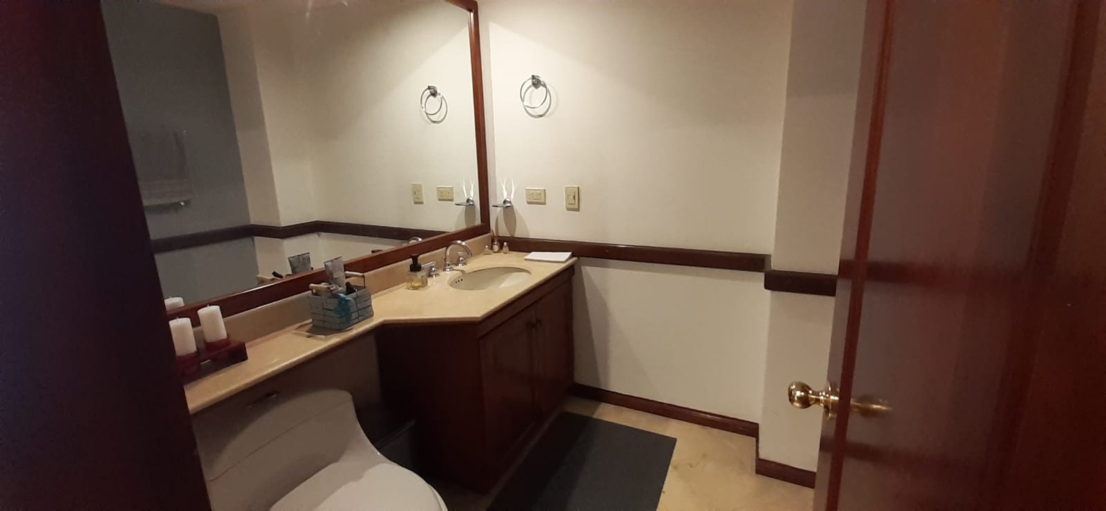 Apartamento en venta en Los Rosales, Bogotá · foto 17 de 24
