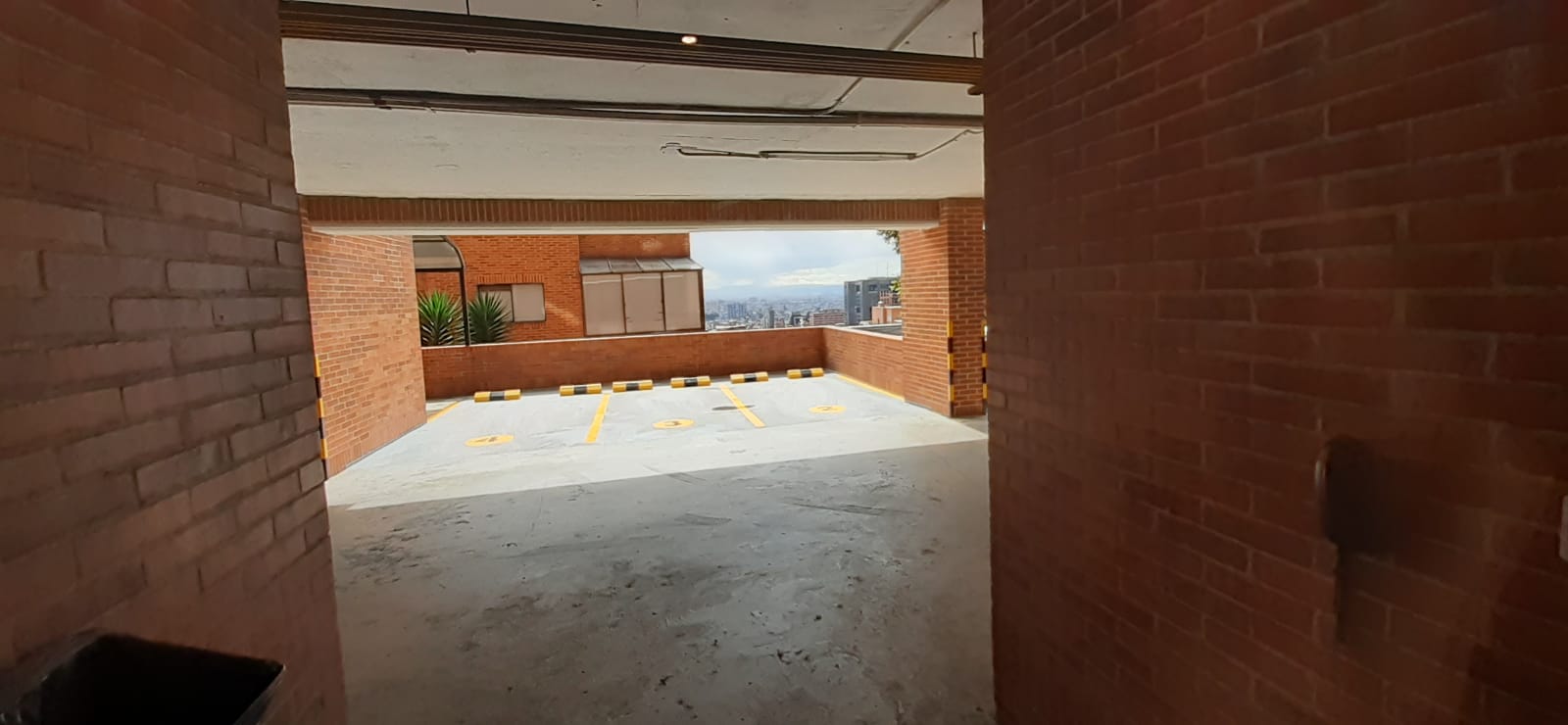Apartamento en venta en Los Rosales, Bogotá · foto 19 de 24