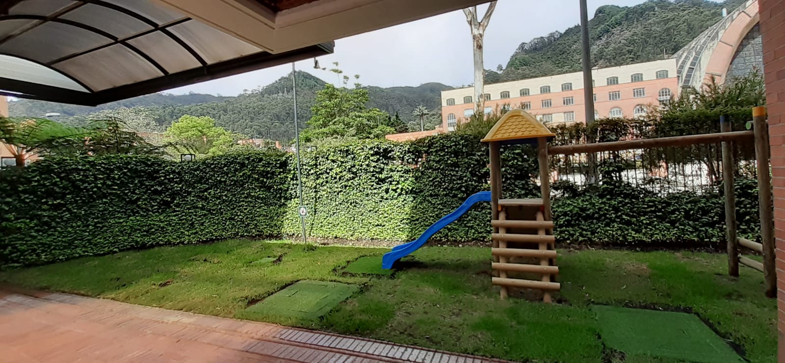 Apartamento en venta en Los Rosales, Bogotá · foto 21 de 24