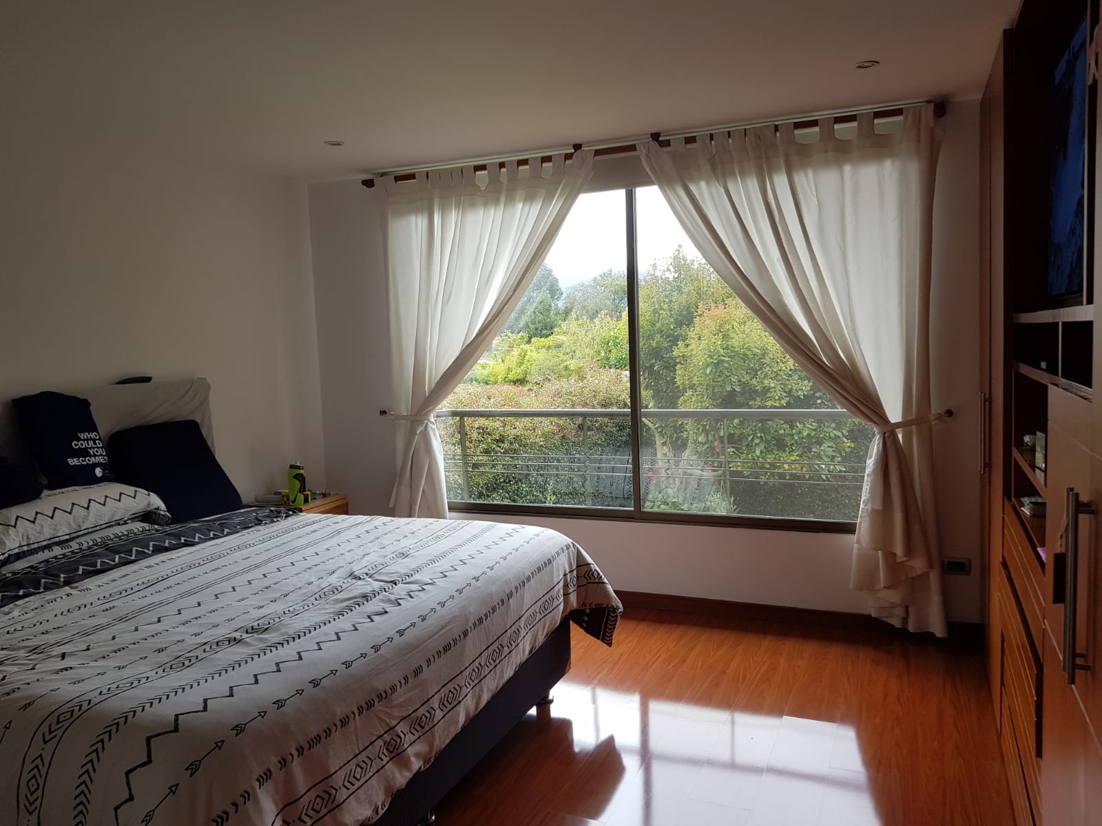 Casa en venta en La Estacion, Cajicá · foto 2 de 24