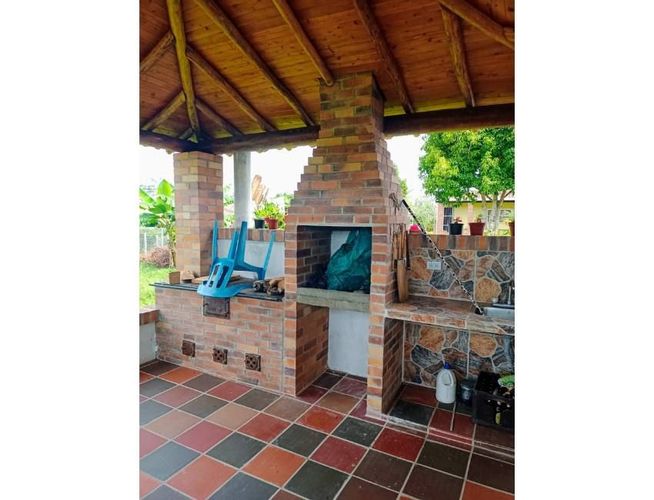 Casa de 7 alcobas en venta en Mesa De Los Santos, Piedecuesta, 500 m² · foto 5 de 18