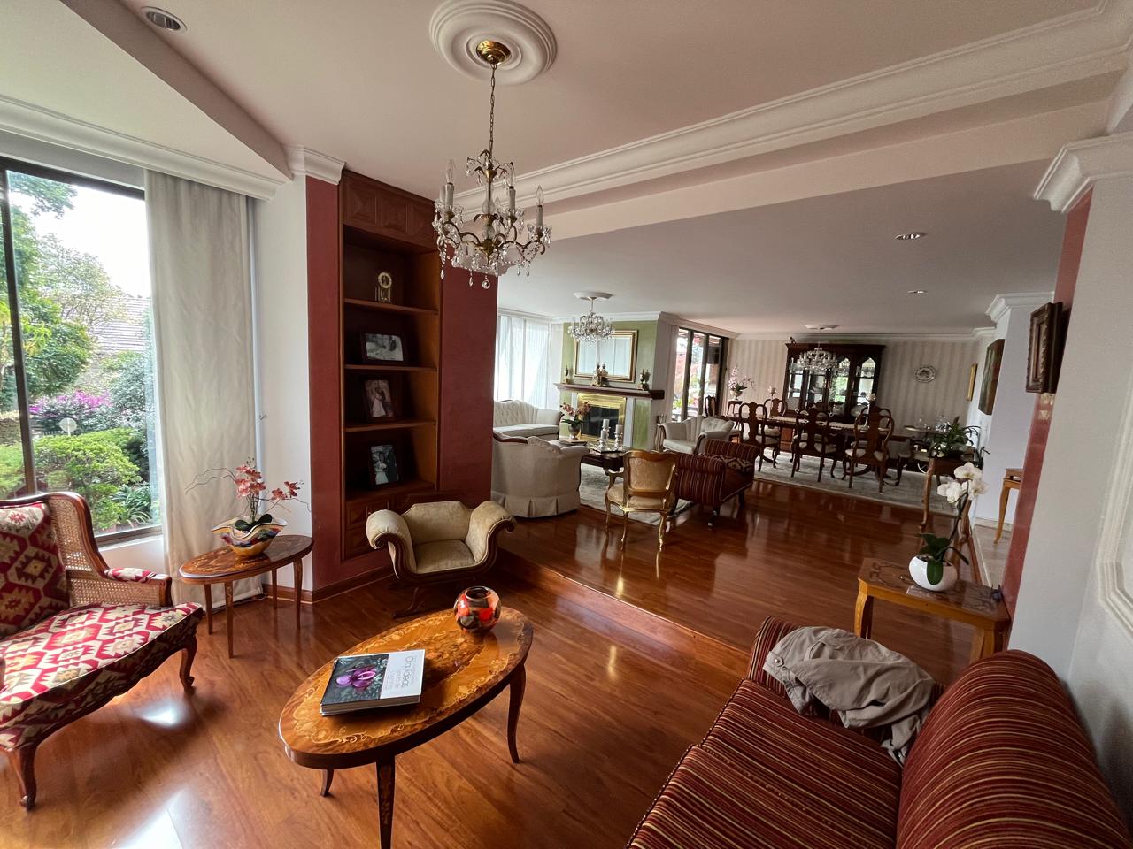 Casa en venta en Altos De Suba, Bogotá · foto 3 de 24