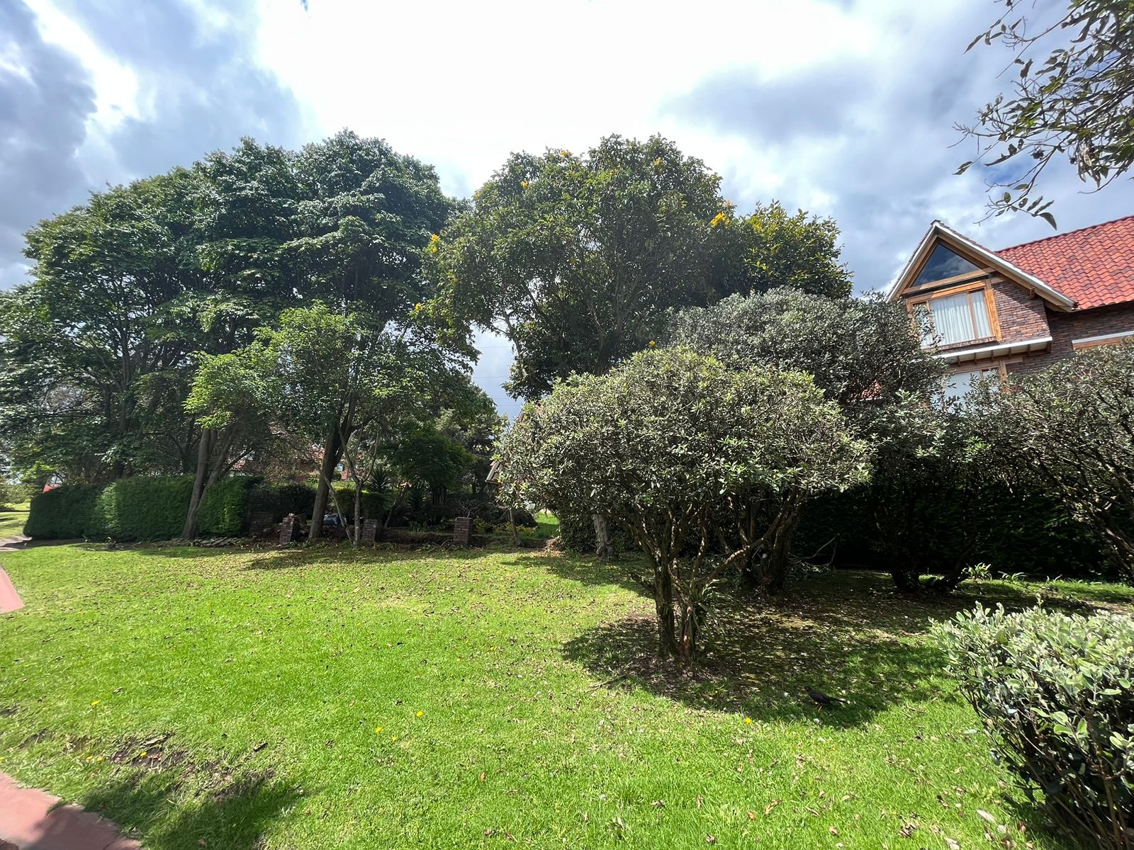 Casa en venta en Altos De Suba, Bogotá · foto 8 de 24