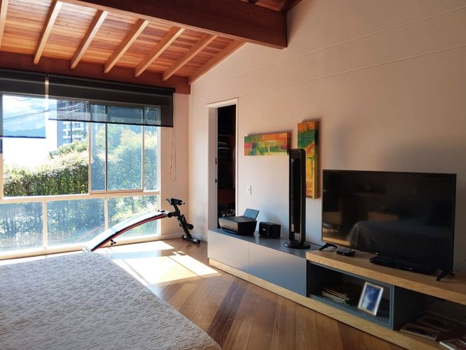 Casa de 4 alcobas en venta en Las Lomas No.1, Medellín, 367 m² · foto 11 de 18