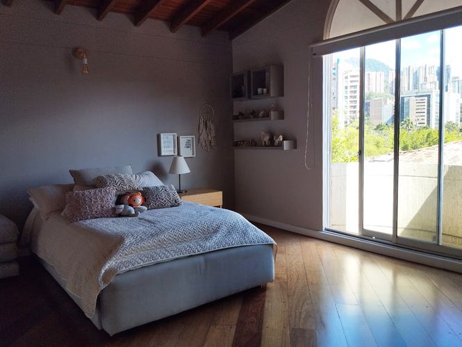 Casa de 4 alcobas en venta en Las Lomas No.1, Medellín, 367 m² · foto 12 de 18