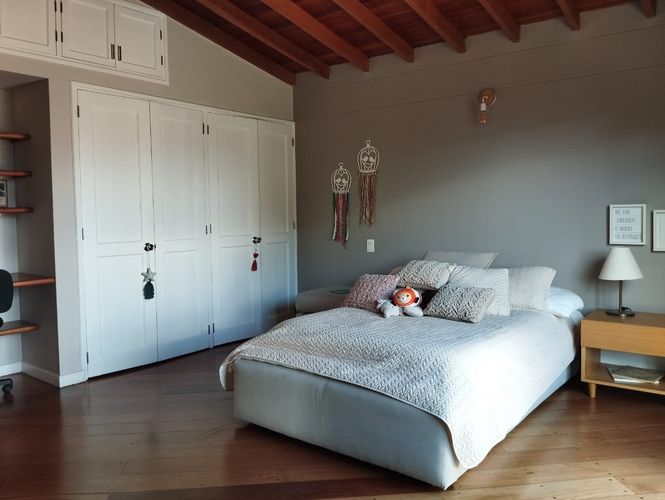 Casa de 4 alcobas en venta en Las Lomas No.1, Medellín, 367 m² · foto 14 de 18